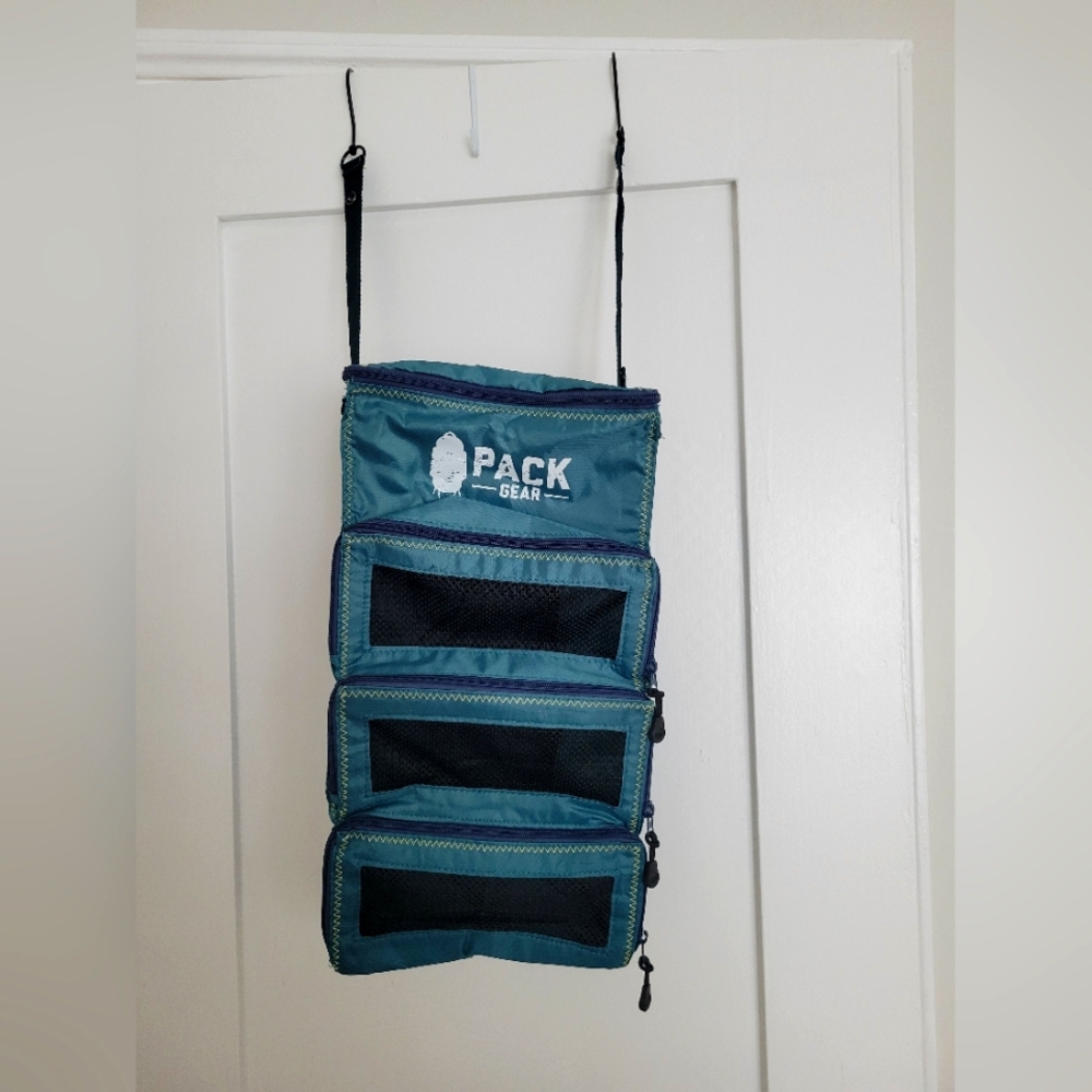 Pack Gear Travel Hanging Carry-on Organizer Teal Green size Small